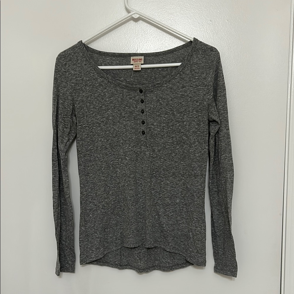 Mossimo Supply Co Gray Long Sleeve Tee